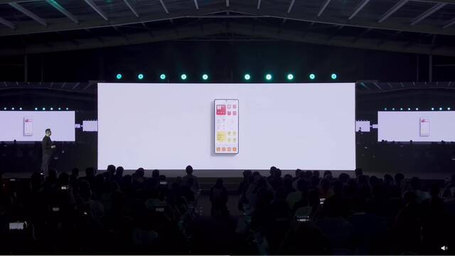 极星首款手机 Polestar Phone 通过 Google Play 认证，今年 3 月发布