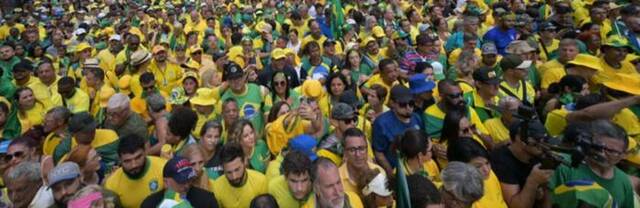 外媒：数千人在圣保罗集会支持博索纳罗，后者现场否认“政变”指控