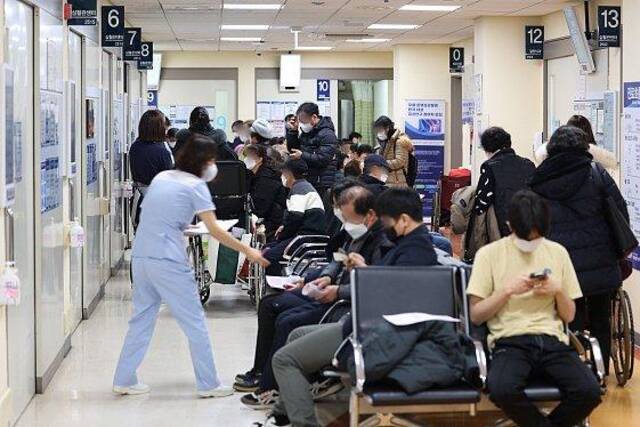 韩国保健福祉部宣布即日起调整护士业务范围 承担部分医生业务