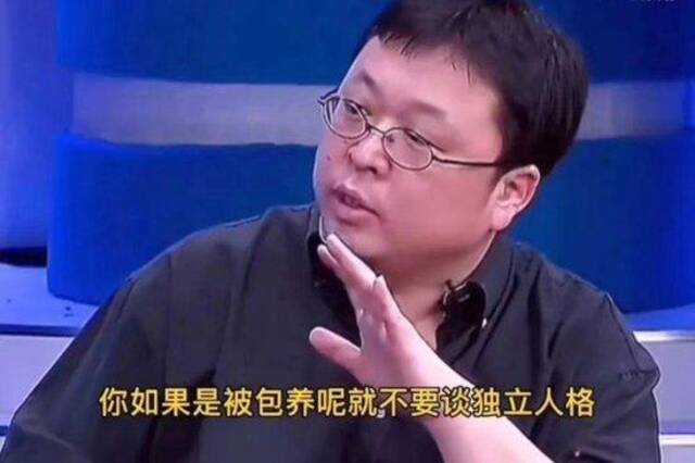 罗永浩与王自如在辩论中的吐槽金句流传至今。图/网络