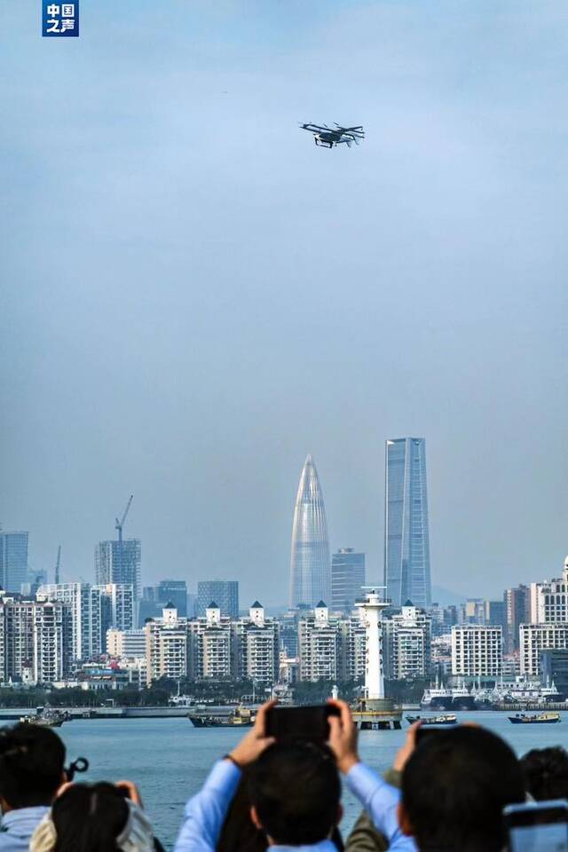 从深圳去珠海，“空中出租车”只需20分钟！低空经济或成“新引擎”