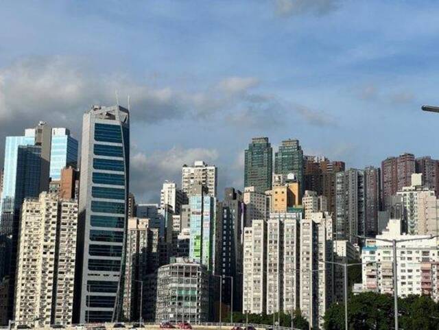 香港楼市“撤辣”：新盘4小时售罄狂揽7个亿，二手房卖家反价加几十万