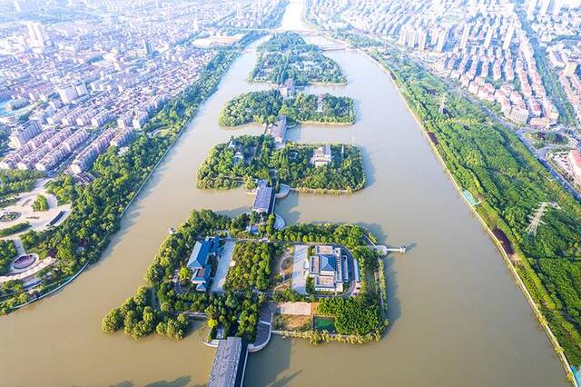 2022年6月29日，江苏扬州，“南水北调”水利枢纽工程。视觉中国资料图