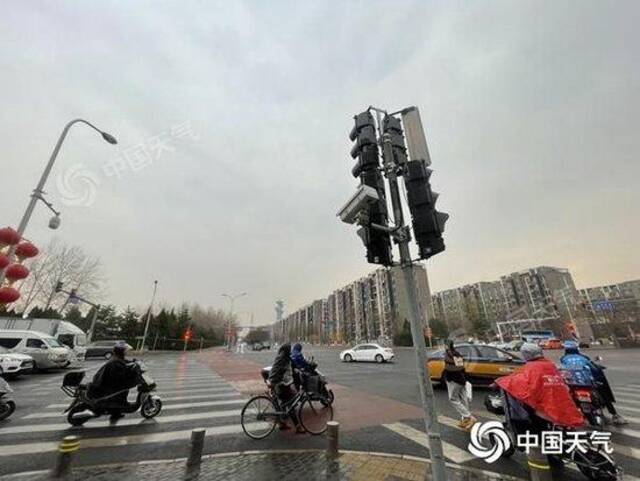 雨来了！北京今日迎入春后第一场雨 湿冷感明显注意保暖