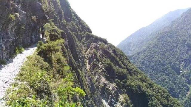 台湾地震致3名登山者死亡