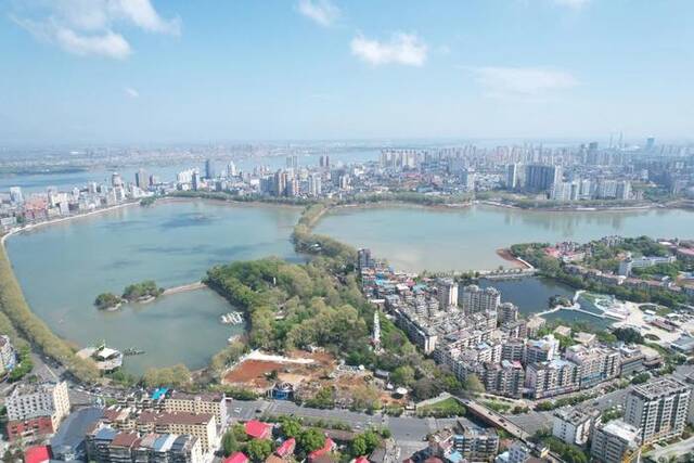 建设中的江西九江两湖水环境综合治理工程