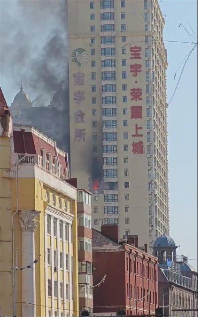 官方通报哈尔滨一住宅燃气爆燃