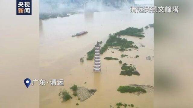 接近百年一遇的洪水将出现！省长冒雨去大堤实地检查