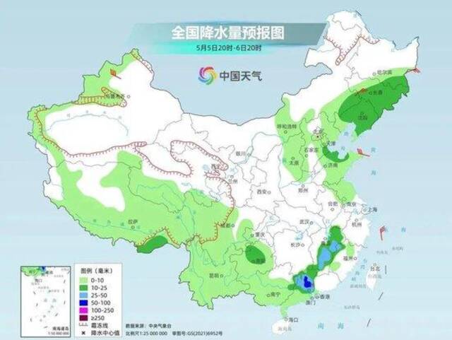 广东梅州一国道突发山体滑坡，紧急封闭！暴雨从南方下到东北，还有雷暴大风，“五一”返程请注意