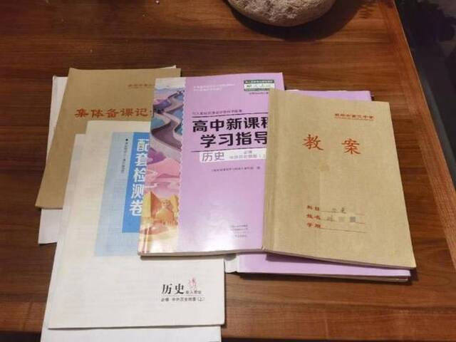 是寻衅滋事，还是恶作剧？警方回应女老师遭网课爆破后死亡案