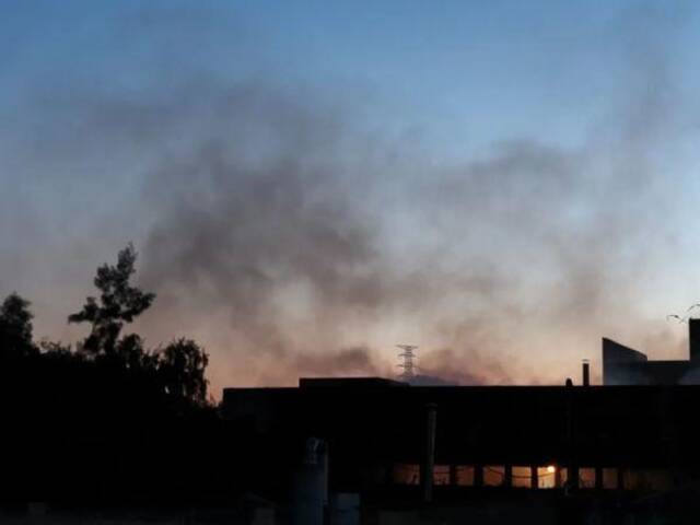 福建泉州一厂房起火：1人失联，目前现场明火已扑灭