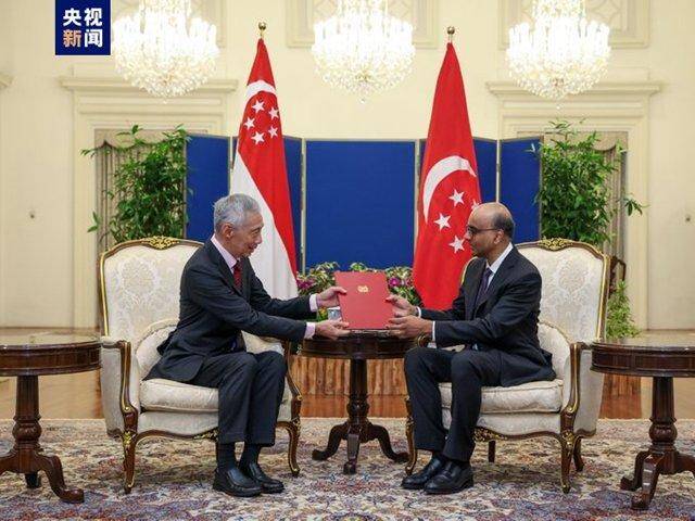 新加坡总理李显龙交棒黄循财，任内20年访华多达14次