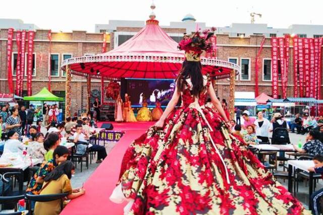 新疆各地、州、市的“花仙子”惊艳亮相