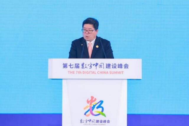 中兴通讯亮相第七届数字中国建设峰会：以智算掘金，用数据赋能