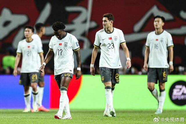 国足0-1不敌韩国 晋级形势不容乐观！