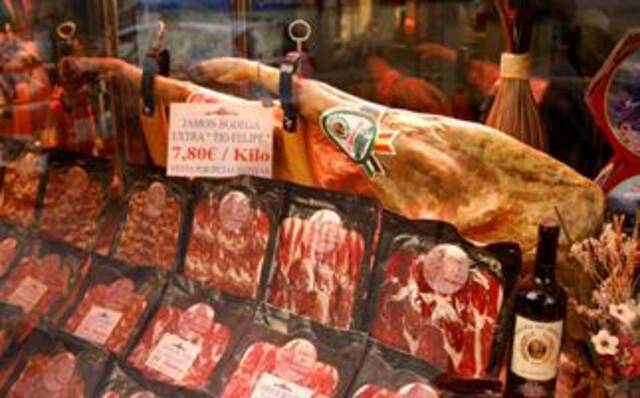 紧张了？外媒：中国宣布对欧盟猪肉进行反倾销调查后，西班牙呼吁谈判，避免“贸易战”