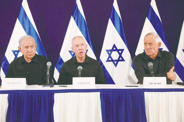 以色列总理突然解散战时内阁，英媒：意味着内塔尼亚胡将对加沙战事拥有更大控制权