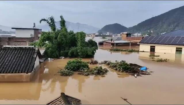 遭受洪灾的矮车村。图片来源/受访者