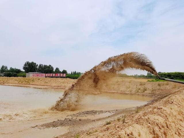 【防汛抗旱一线】中国中铁助力河南周口农田灌溉