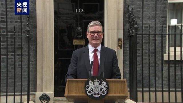 英国新任首相宣布新内阁成员名单