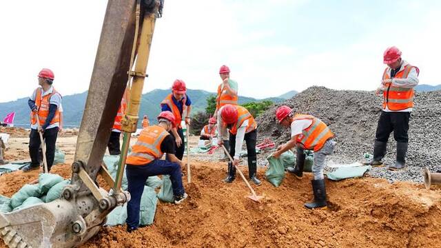 【防汛抗旱一线】中国电建闻“汛”而动 抗洪抢险显担当