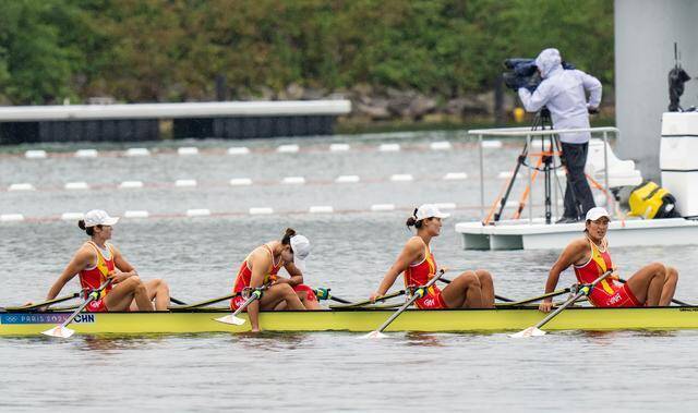 巴黎奥运赛艇首日：鲁诗雨/沈双美女子双人双桨首轮过关