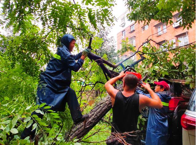 上午雨有多大？全国小时“降雨榜”北京包揽前三！傍晚雨大