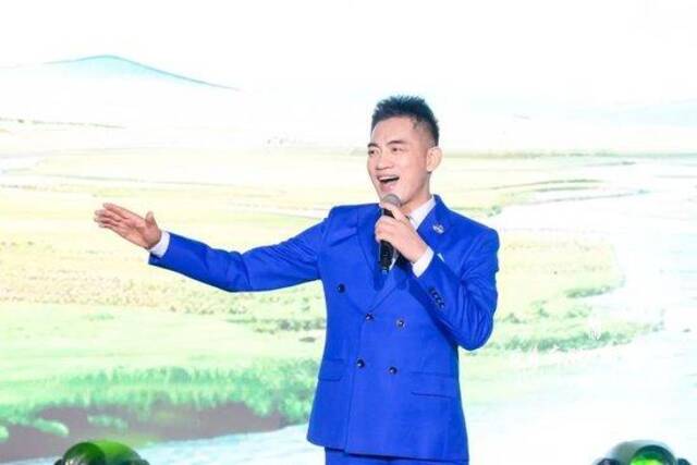 “万马奔腾·创领未来”-2024年马连洼科技主题音乐晚会精彩上演