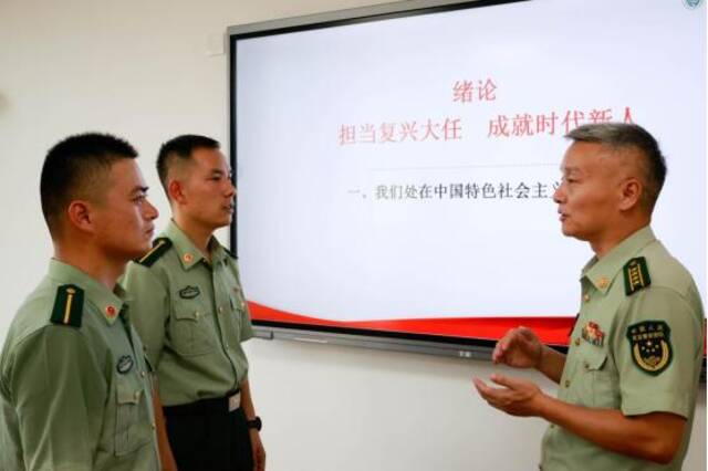 @全体军校教员，这份祝福请查收