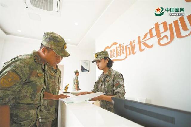 让官兵有颗“大心脏”，东部战区陆军某旅加强心理服务工作