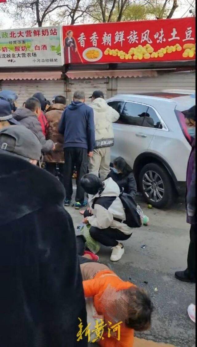 沈阳网红早市小河沿早市发生车祸？警方透露：伤者无生命危险，涉事司机被控制